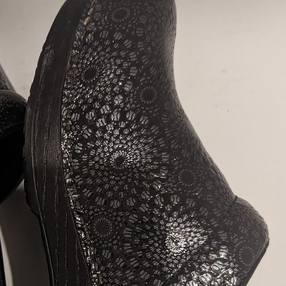 Dansko XP- Black Sparkle- Size 38 - Picture 4 of 8